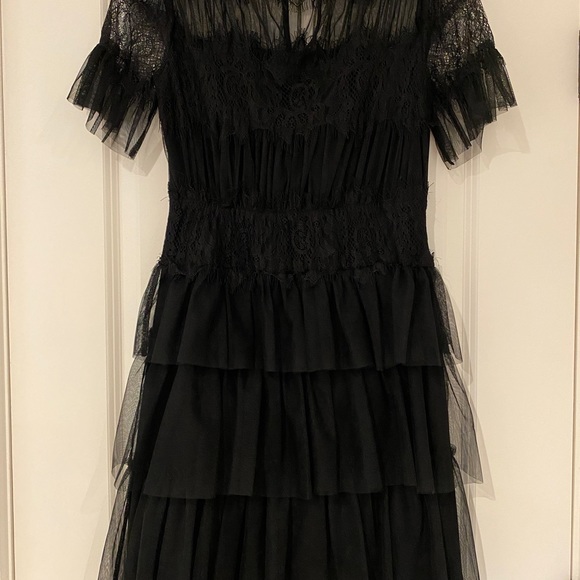 Willow & Clay Black Ruffle dress size 4 - Picture 4 of 5